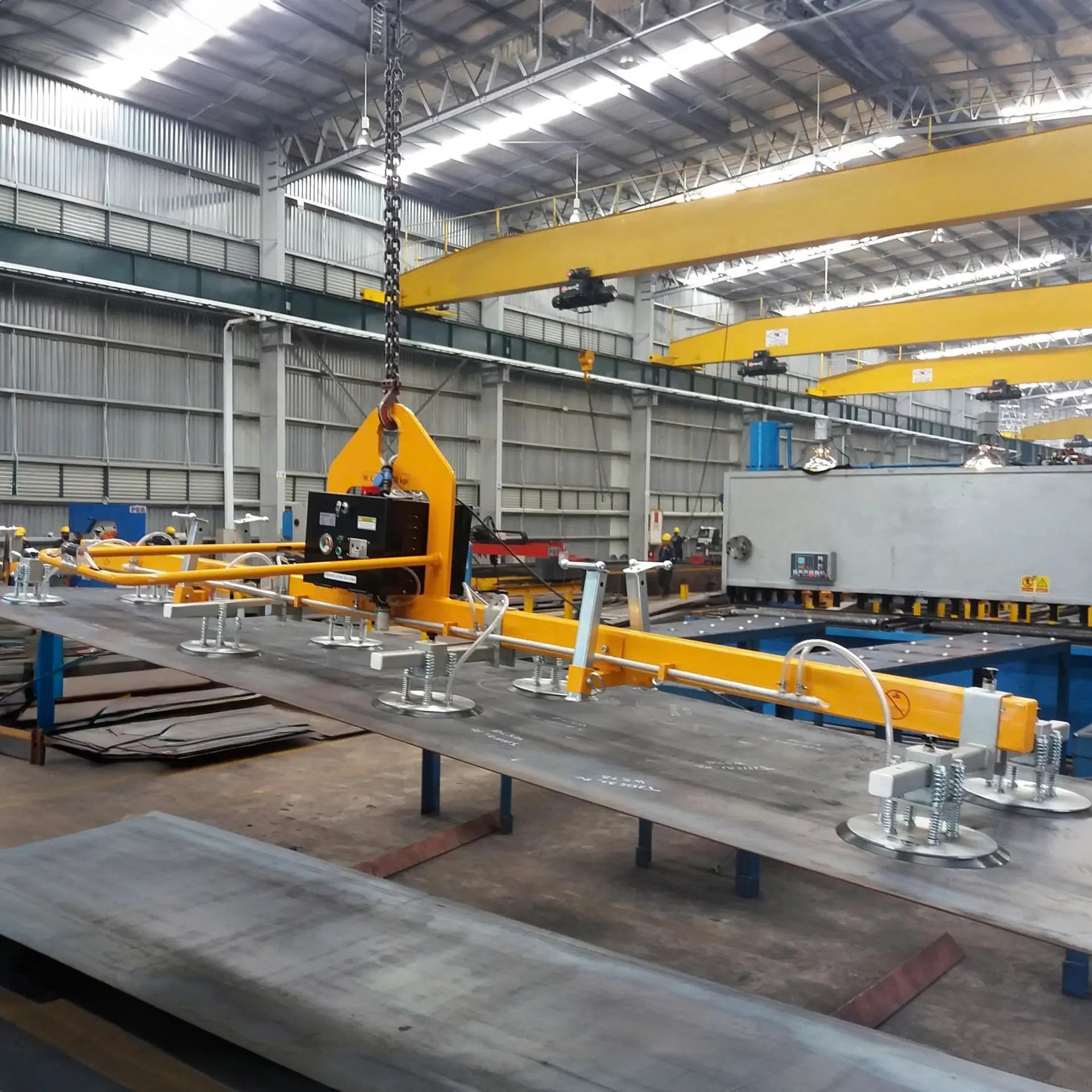Aardwolf Electric Vacuum Lifter AEVLP8-1000 – Eight-Pad 2,204 lb Sheet Handler