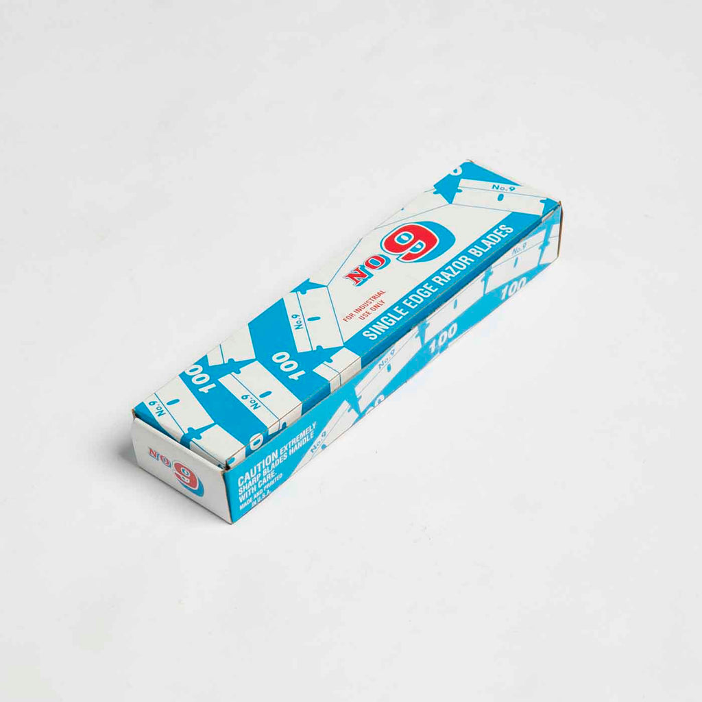 RAZOR BLADE NO.9